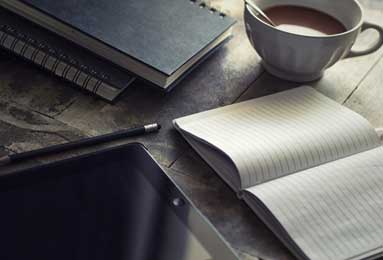 官网入口-Doinb发布视频：想躺平了，还是在家里看比赛爽啊