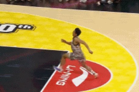 官网入口-21年曾输张镇麟！陈登星飞7人胯下扣篮加冕扣篮王