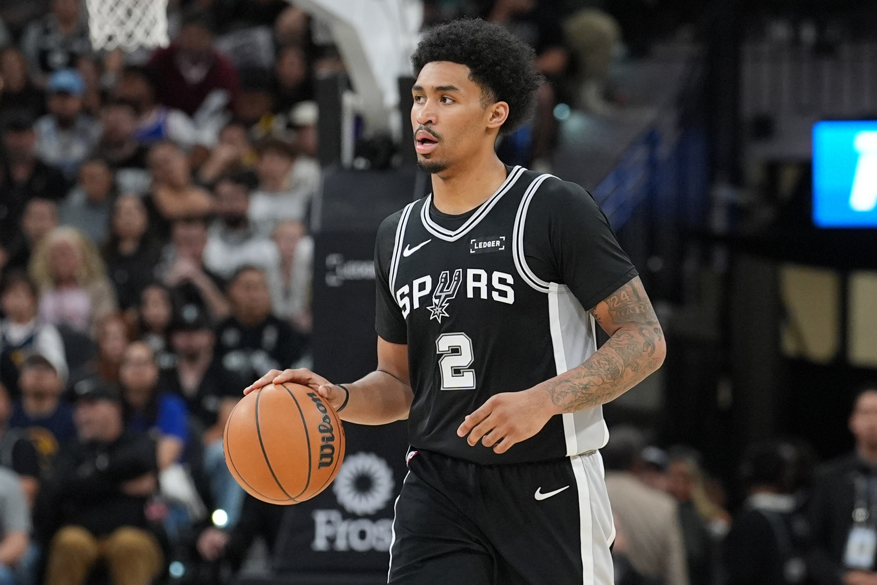 世界赛赛程-米奇：哈珀目前的状态为每日观察 他右腿肌肉挫伤&amp;没有长期隐患